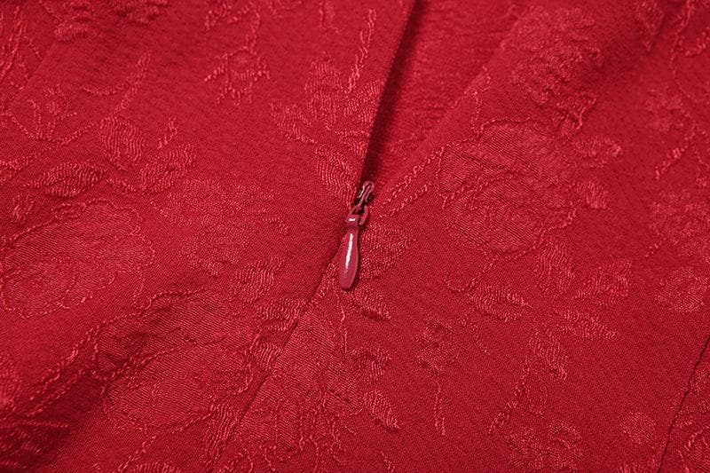 Classic Vintage Dress with a Flattering Fit