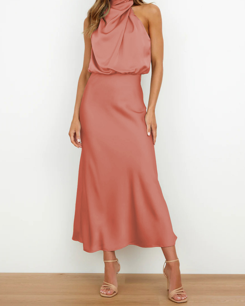 Gracefully Styled Dress for Any Occasion