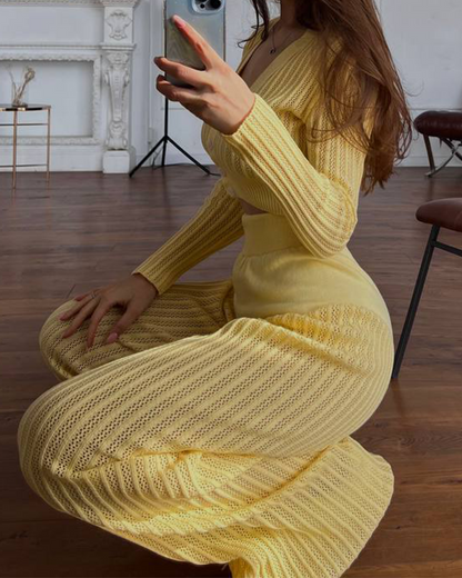 Sophisticated Garment with a Clean Classic Look