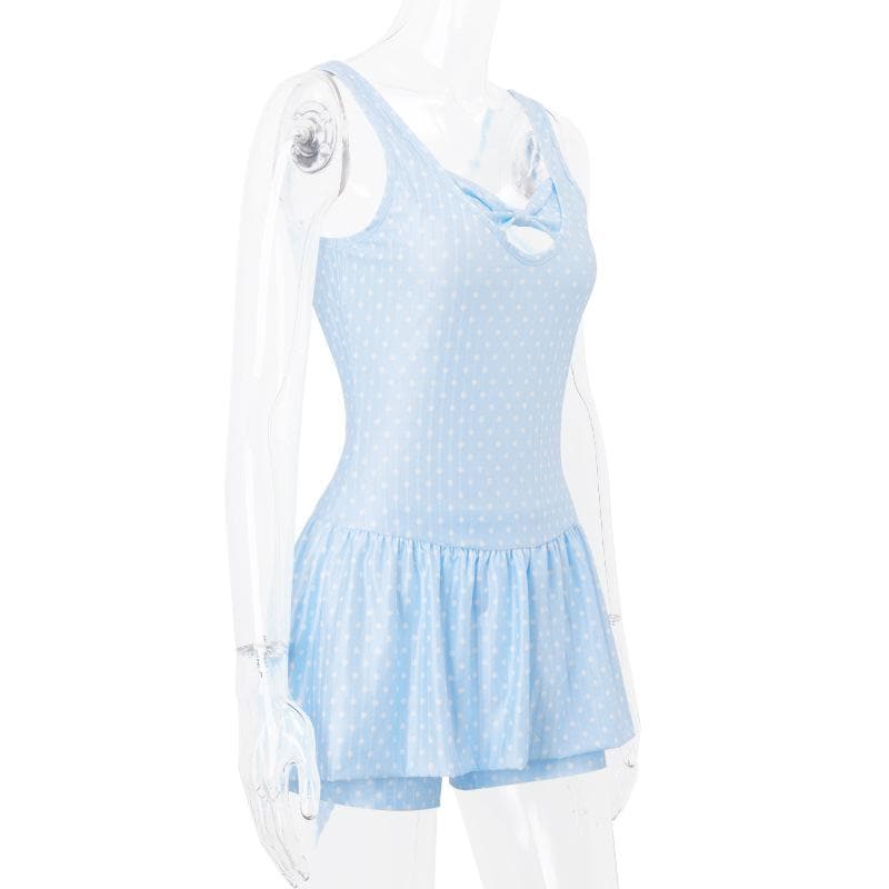 Effortlessly Elegant Garment with a Timeless Design