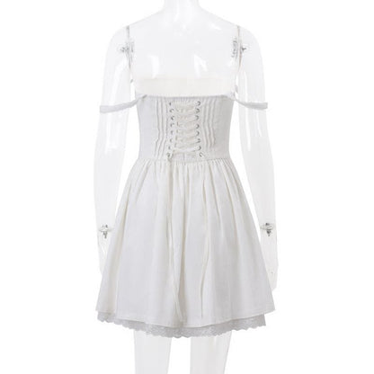 A Vintage Style Dress with Delicate Timeless Details