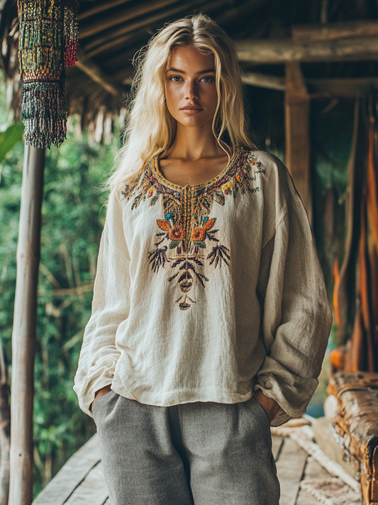 Classic Vintage Blouse with a Flattering Fit