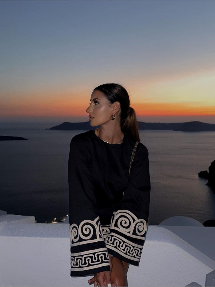 Elegantly Styled Dress for Everyday Wear
