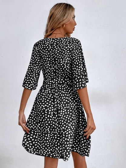 Beautifully Crafted Dress in a Classic Style