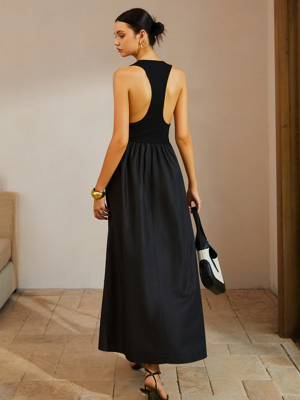 Classic Vintage & Enduringly Stylish Dress