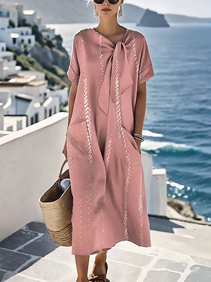 Well Tailored Dress with a Graceful Silhouette