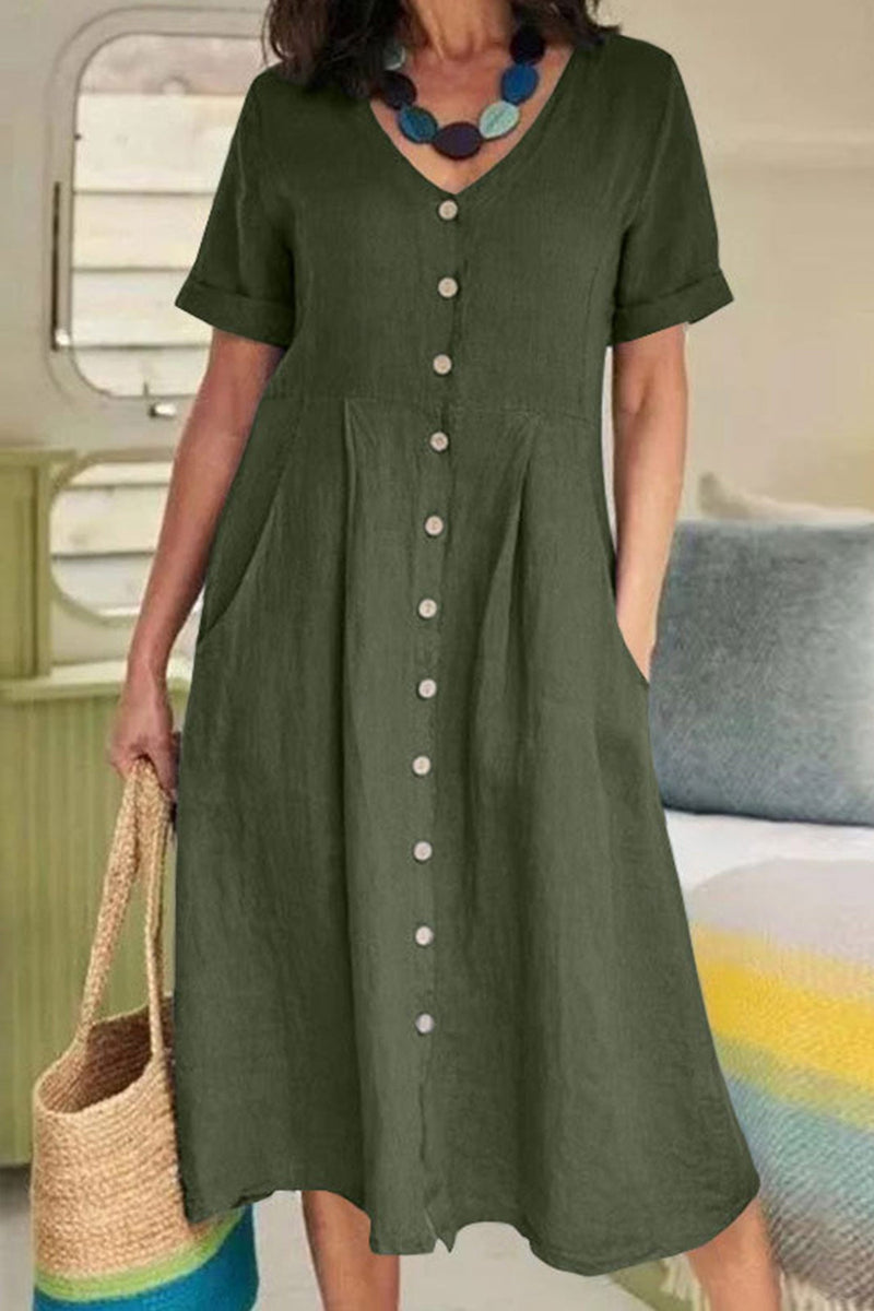 Classic Vintage & Enduringly Stylish Dress