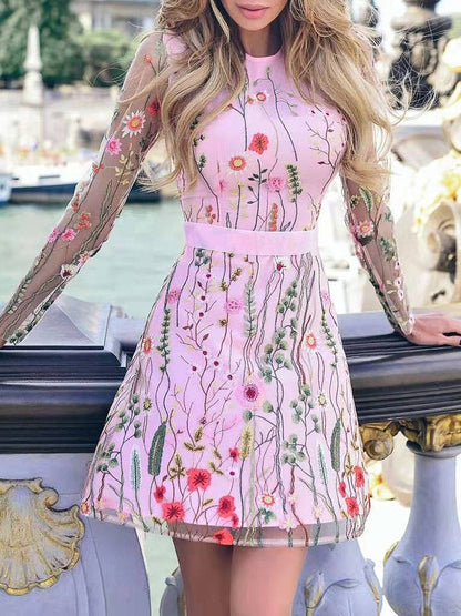Beautifully Crafted Dress in a Classic Style