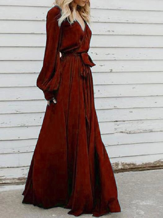 Elegantly Styled Dress for Everyday Wear