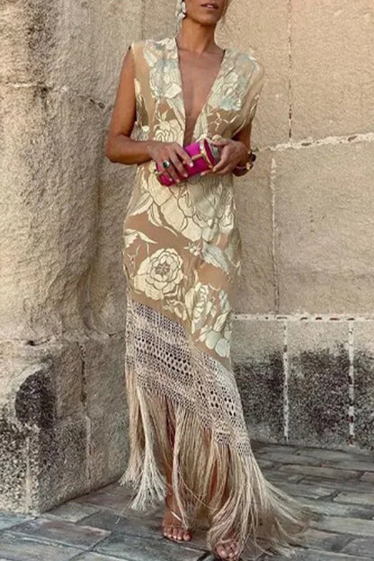 Classic Vintage & Enduringly Stylish Dress