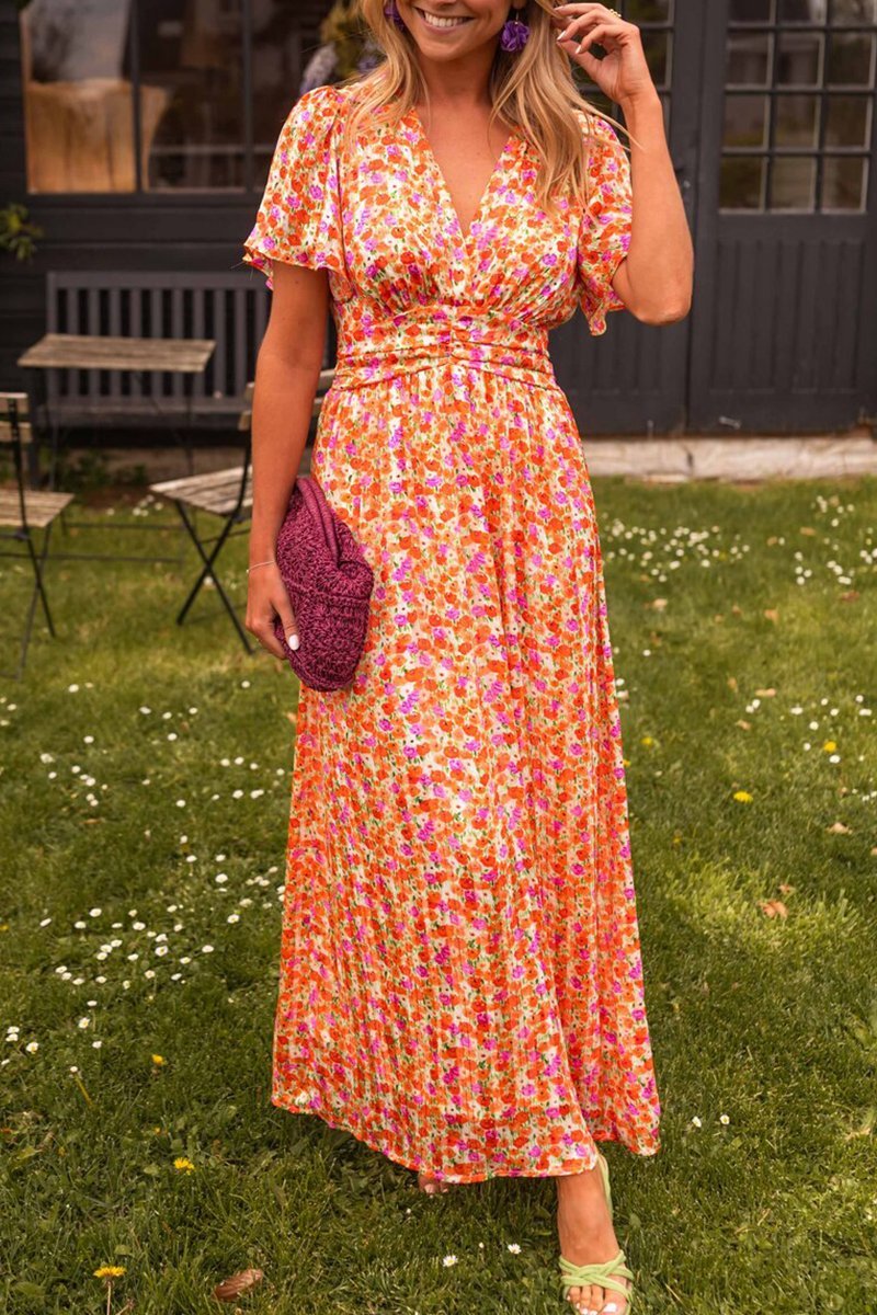 Classic Vintage & Enduringly Stylish Dress