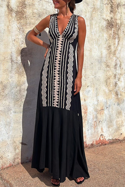 Sophisticated Dress with a Clean Classic Look