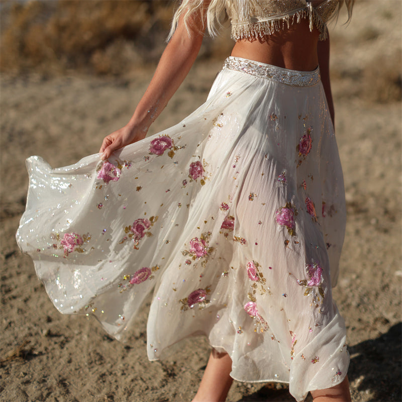 Gracefully Styled Garment for Any Occasion