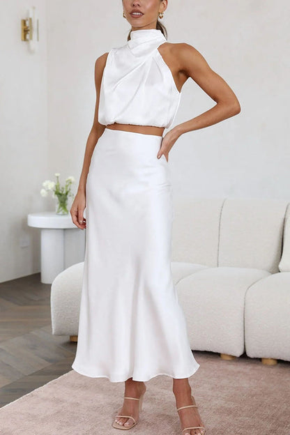 Classic Vintage Garment with a Flattering Fit