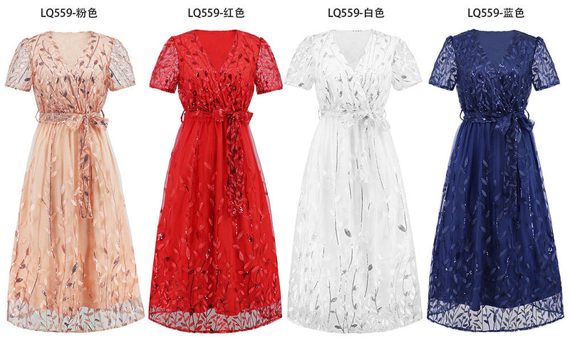 Classic Vintage Dress with a Flattering Fit