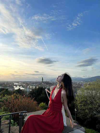 Gracefully Styled Dress for Any Occasion