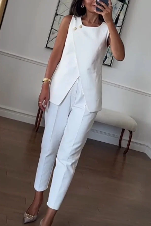 A Vintage Style Pants with Delicate Timeless Details