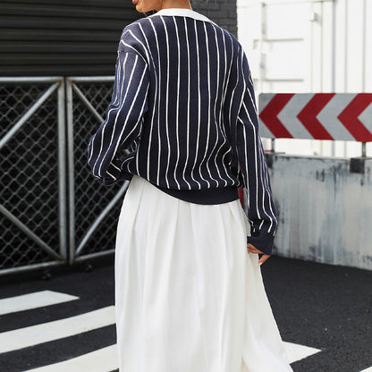 Classic Vintage Sweater with a Flattering Fit