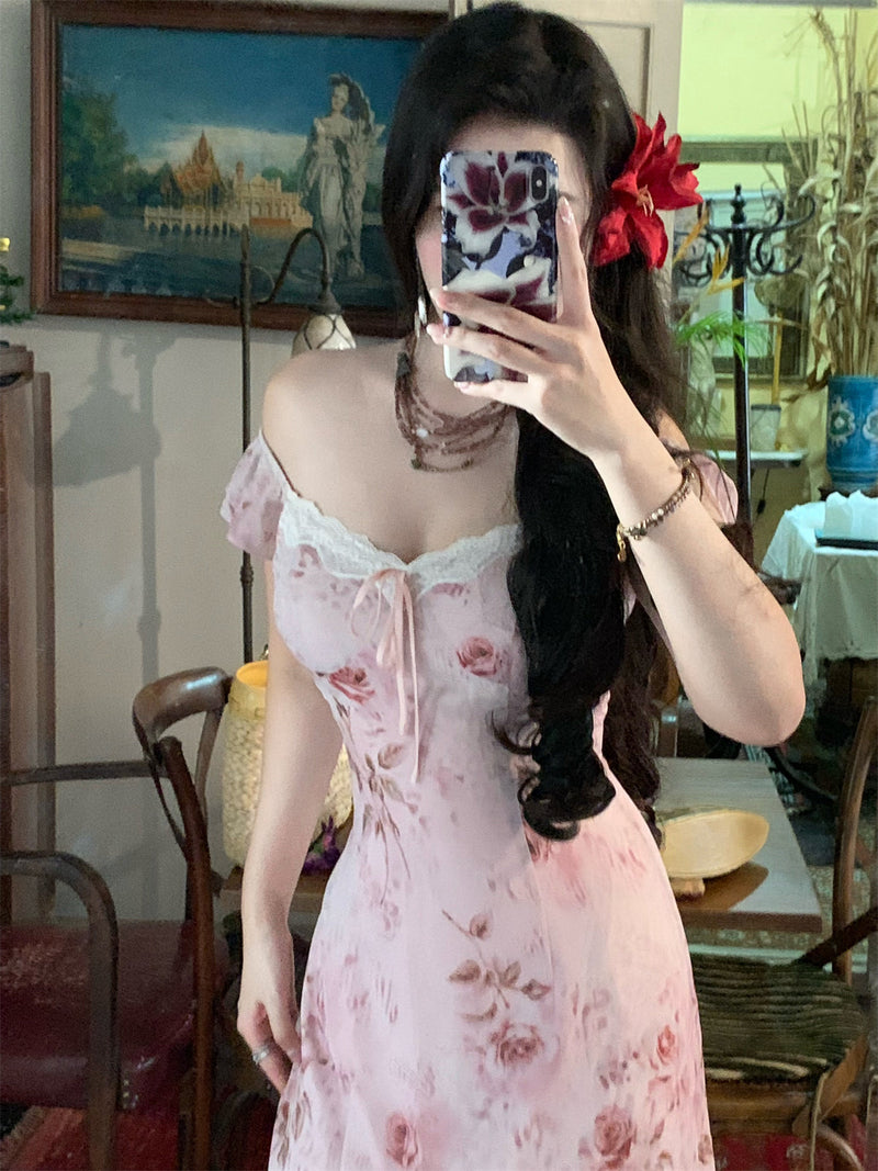 Classic Vintage & Enduringly Stylish Dress