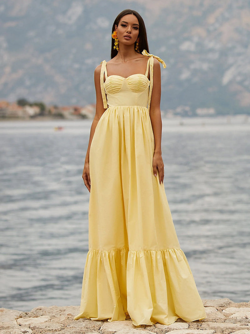 Effortlessly Elegant Dress with a Timeless Design