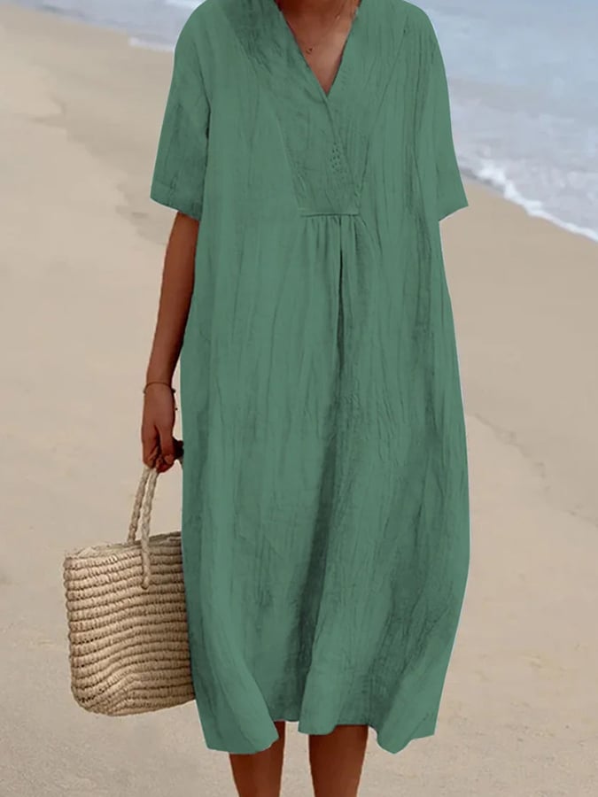 Beautifully Crafted Dress in a Classic Style