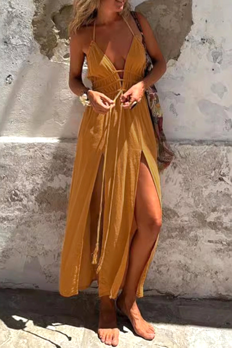 Beautifully Finished Dress in a Timeless Design