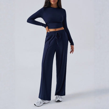 Sophisticated Trousers with a Clean Classic Look