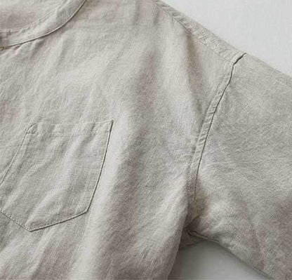 Well Tailored Shirt with a Graceful Silhouette