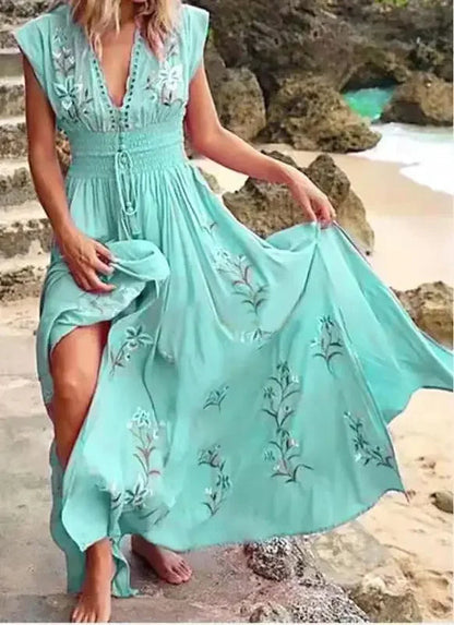 Classic Vintage & Enduringly Stylish Dress