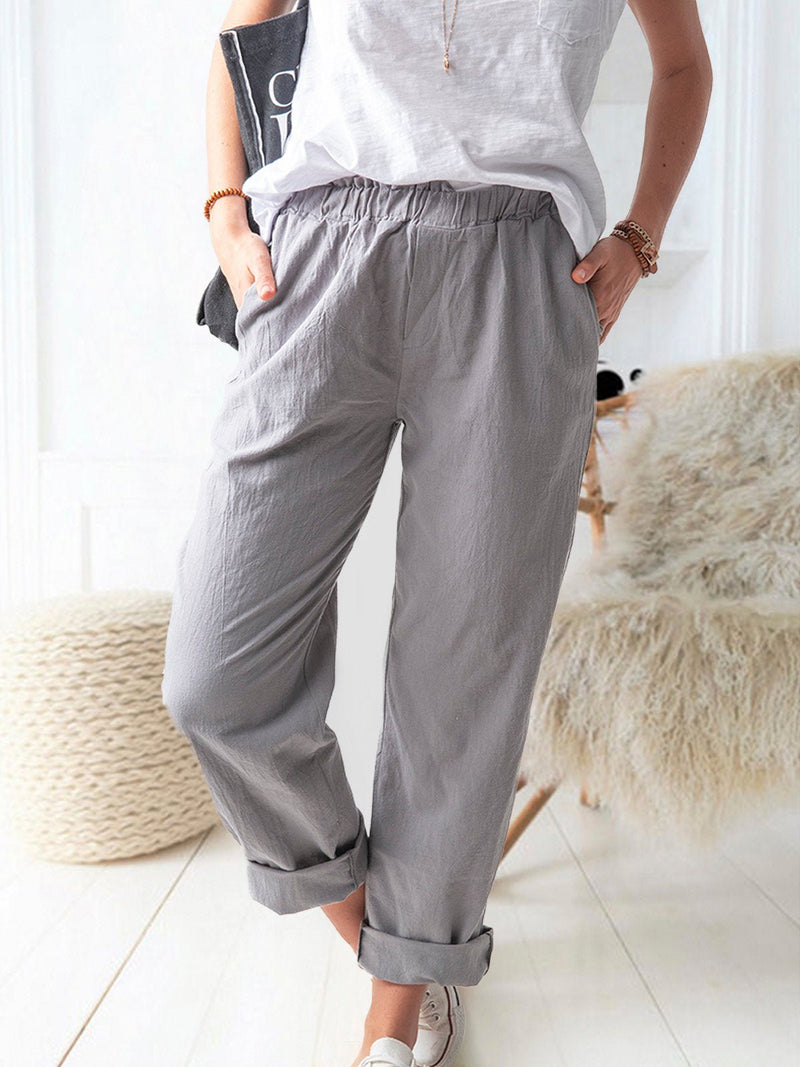 Classic Vintage Pants with a Flattering Fit