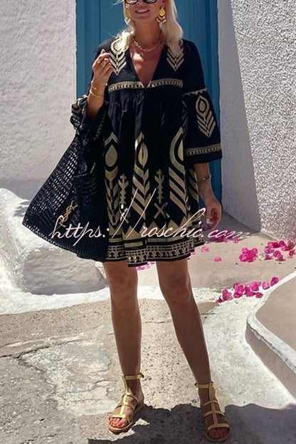 Gracefully Styled Dress for Any Occasion