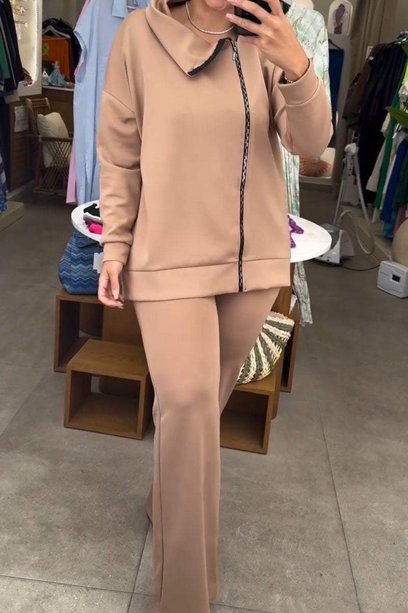 Gracefully Styled Garment for Any Occasion