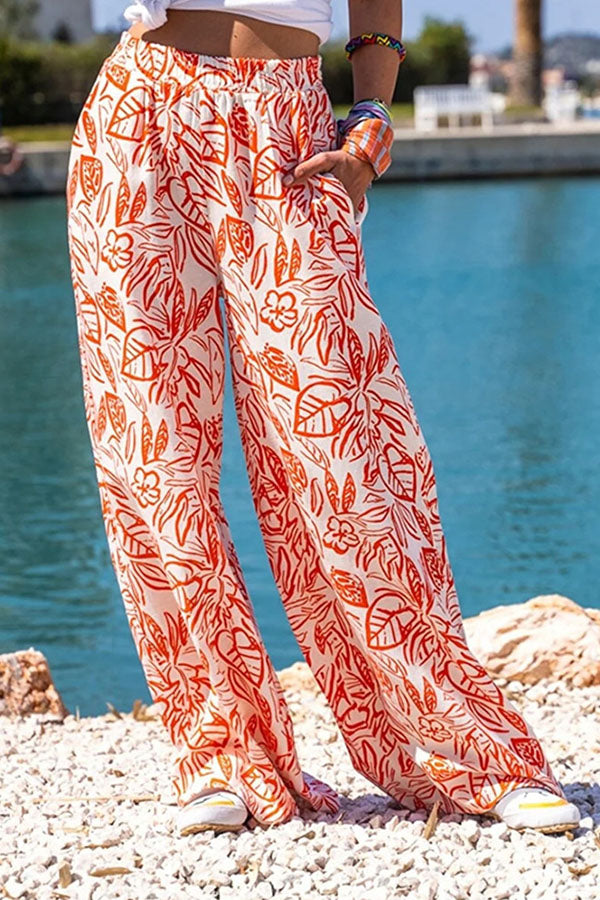 Elegantly Styled Trousers for Everyday Wear