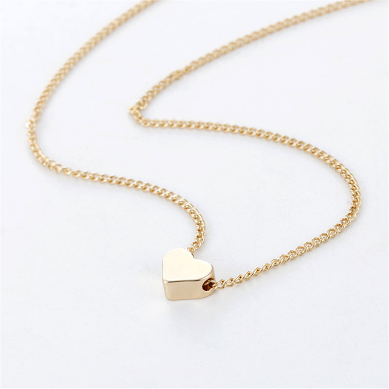 Romantic Gold Necklace for Special Moments