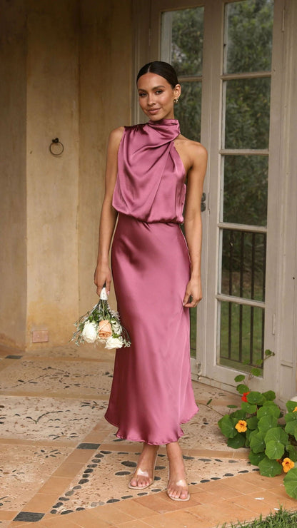 Polished Dress with an Effortless Classic Look