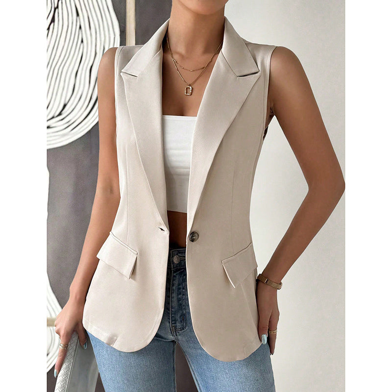 Classic Vintage Jacket with a Flattering Fit
