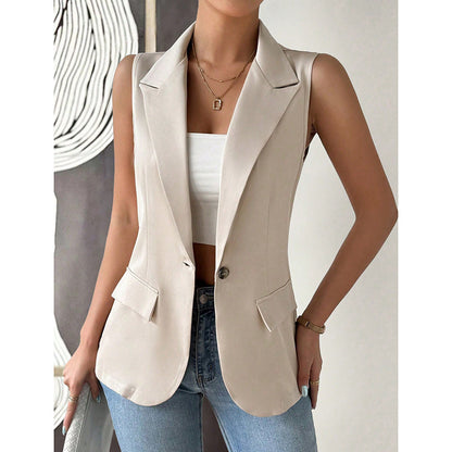 Classic Vintage Jacket with a Flattering Fit