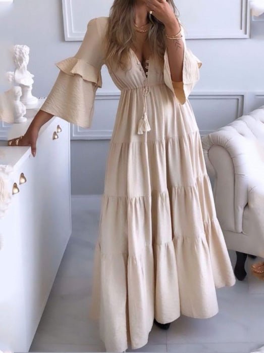 A Vintage Style Dress with Delicate Timeless Details