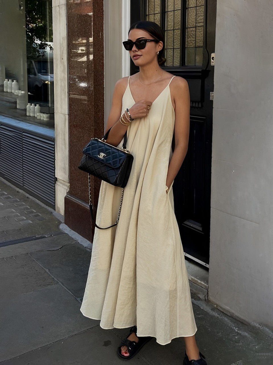 Classic Vintage & Enduringly Stylish Dress
