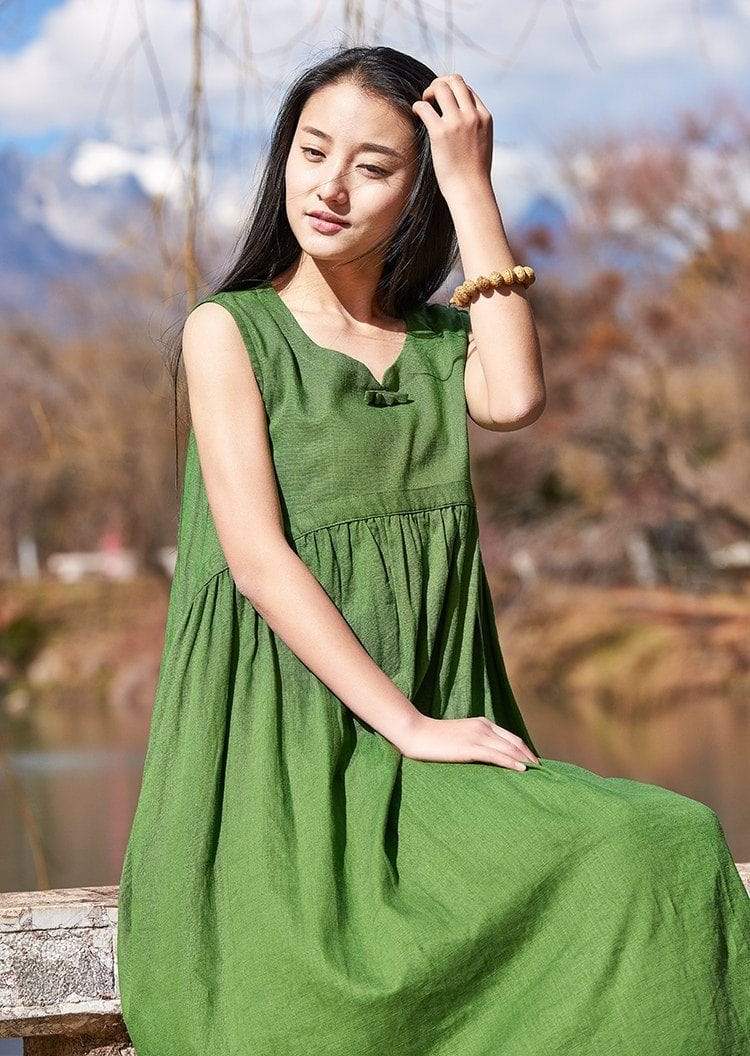 Classic Vintage & Enduringly Stylish Dress