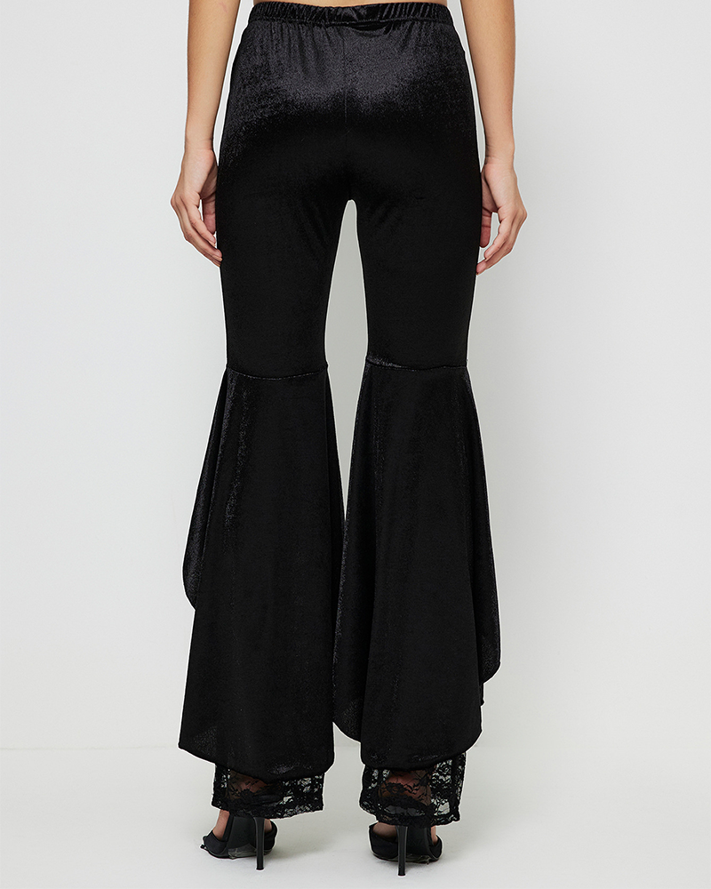 Effortlessly Elegant Pants with a Timeless Design