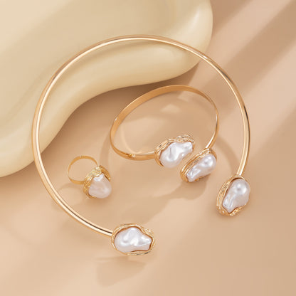 Charming Pearl Necklace for Any Occasion