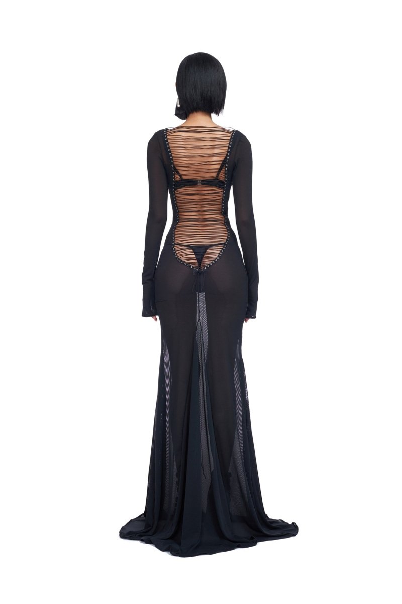Beautifully Crafted Dress in a Classic Style