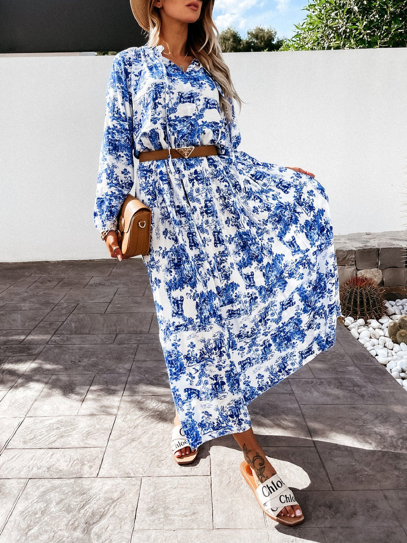 A Vintage Style Dress with Delicate Timeless Details