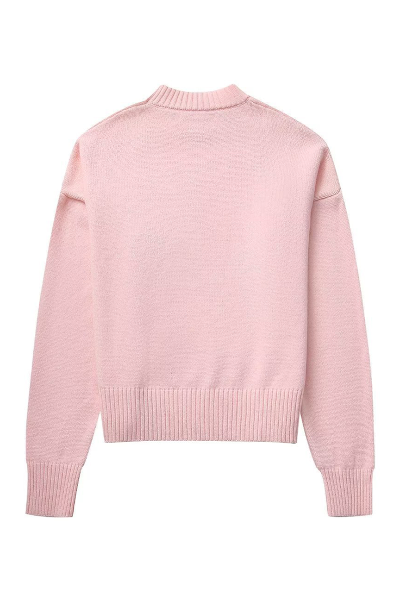 Gracefully Styled Sweater for Any Occasion