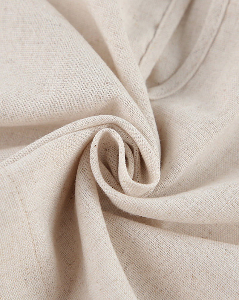 Effortlessly Elegant Pants with a Timeless Design