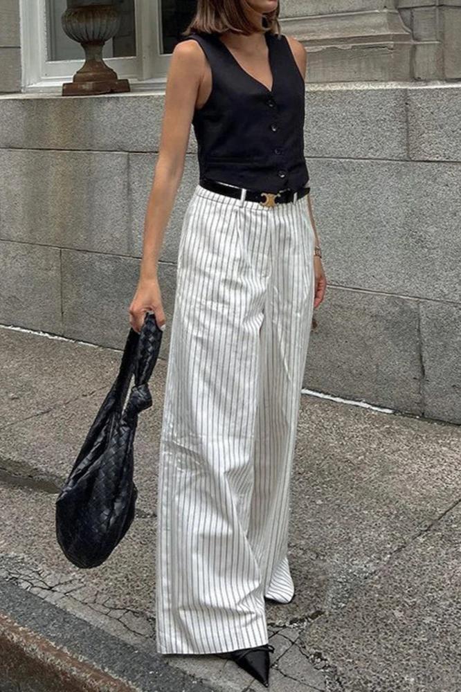 Polished Pants with an Effortless Classic Look