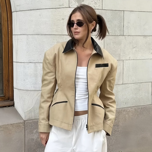 Elegantly Styled Jacket for Everyday Wear