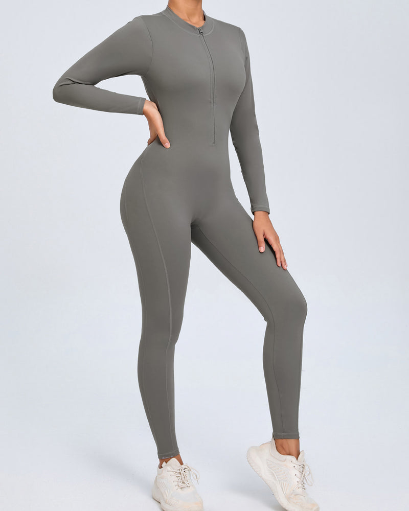 Sophisticated Garment with a Clean Classic Look