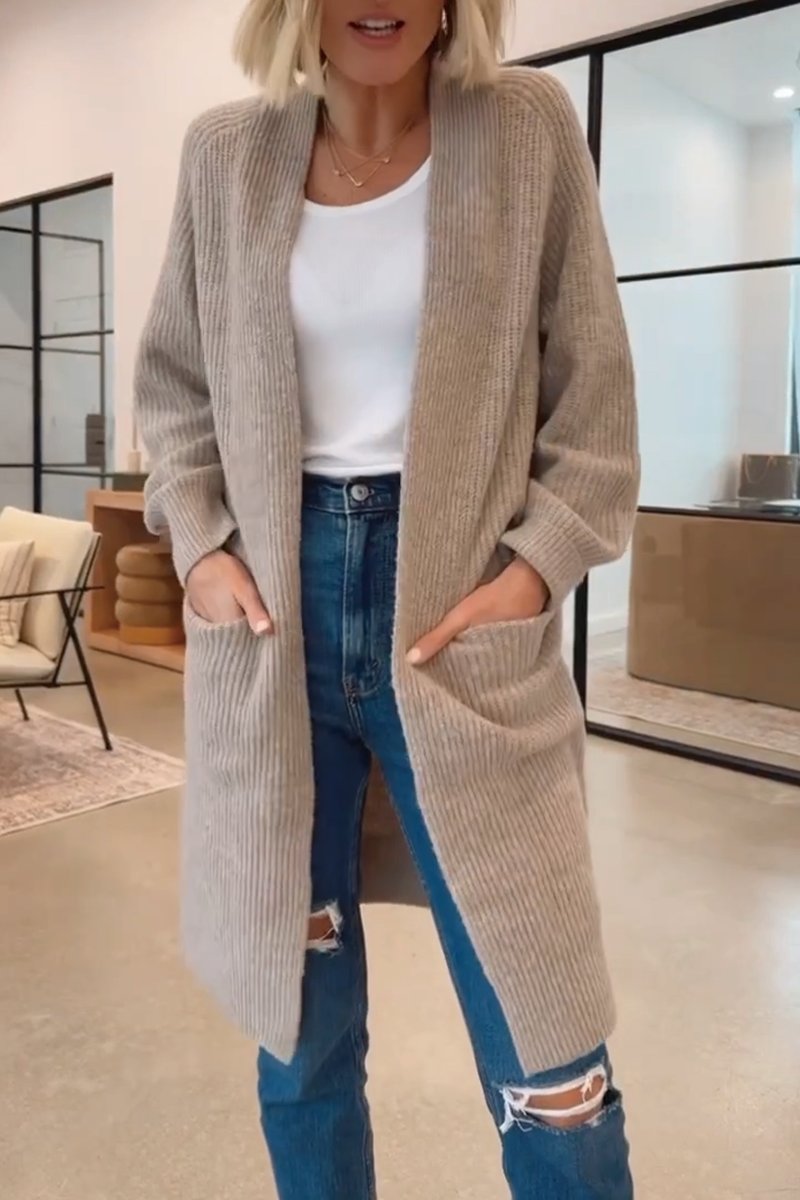 Classic Vintage & Enduringly Stylish Cardigan